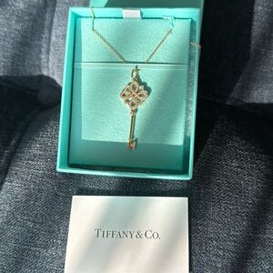 Tiffany keys knot key pendant in 18k rose gold with diamonds and chain